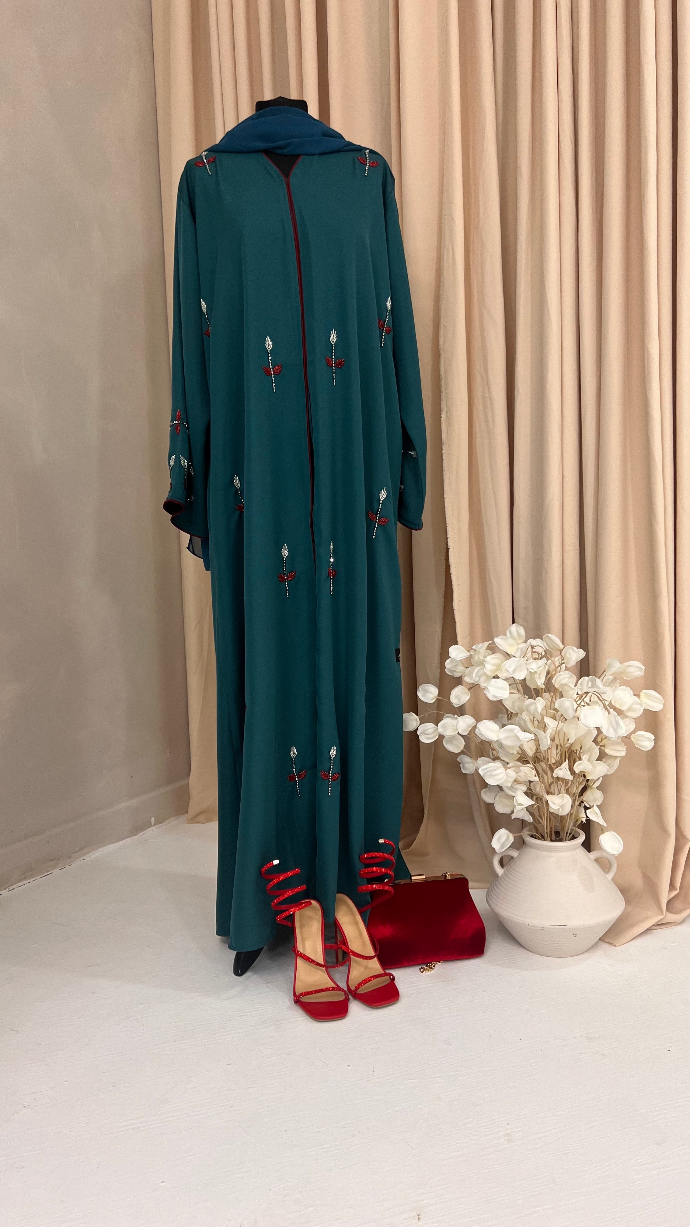 زُهُور (Zuhūr)